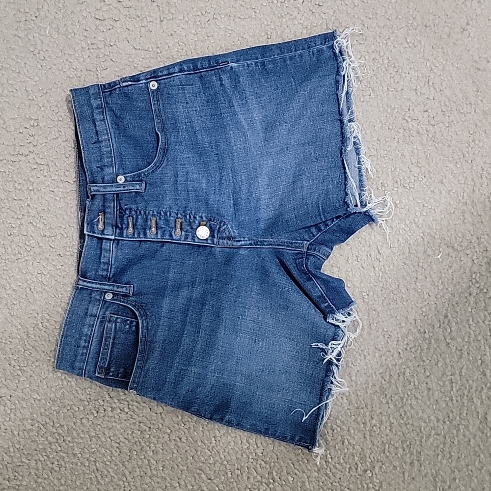 Madewell raw hem denim short